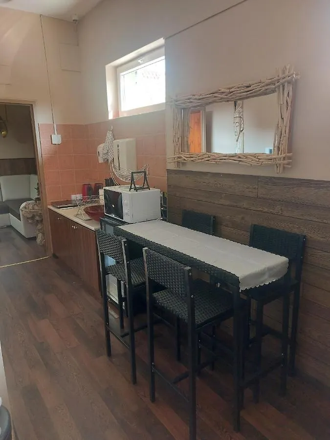 White Lion Apartment Gyal
